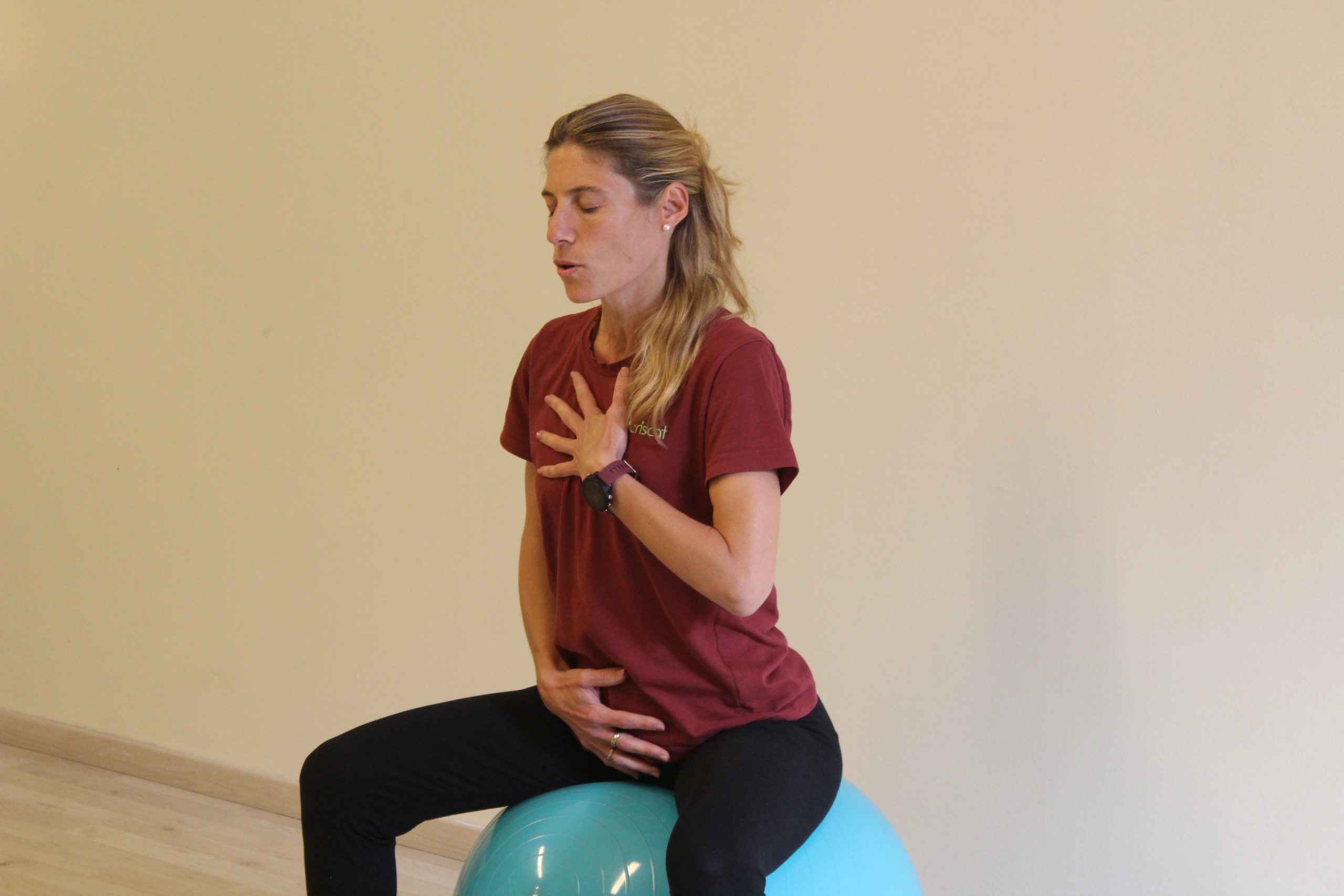 ejercicios de corrección postural y respiración